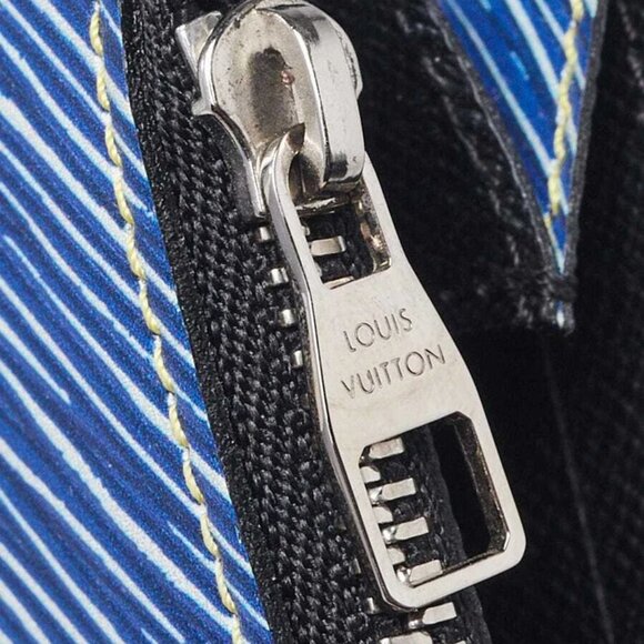 Louis Vuitton Blue Denim Aztec Epi Leather Twist Wallet on Chain Bag - Picture 4 of 12